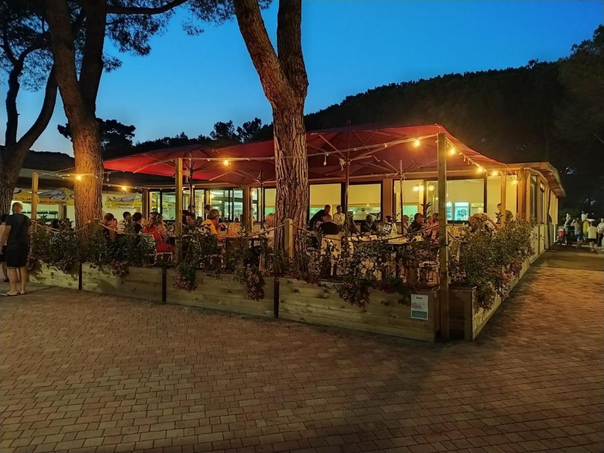 Campeggio Del Forte Marina Di Bibbona Exterior foto
