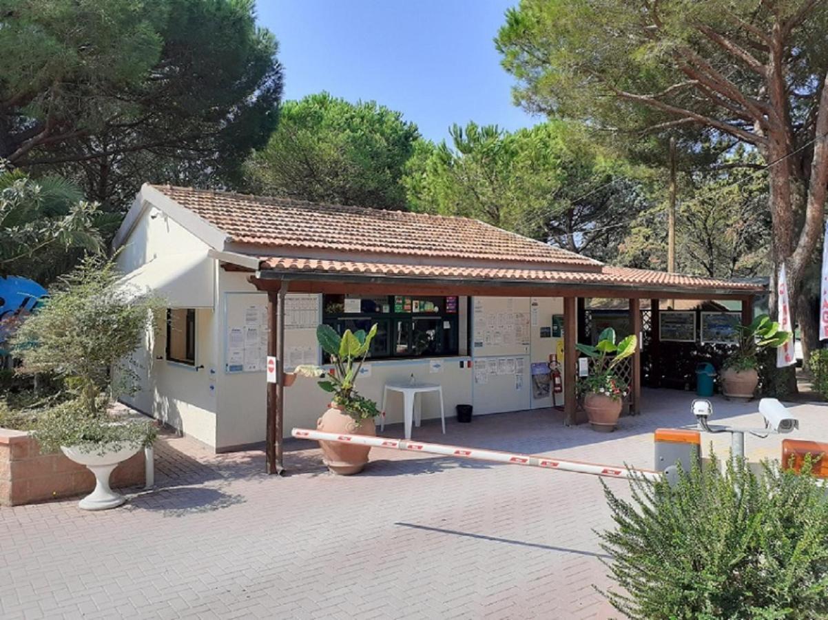 Campeggio Del Forte Marina Di Bibbona Exterior foto